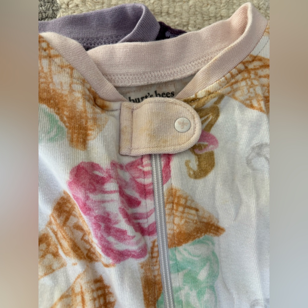 4 pairs of Burts Bees PJs - 12 months - Picture 7 of 7